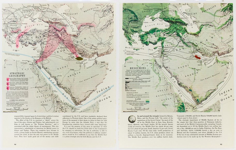 Alessandro Balteo-Yazbeck Ian's Gulf (maps version). From the series All the Lands from Sunrise to Sunset, 2018 Cardamom and rose pepper glued on maps (four pages, lithographic print, Fortune magazine 1951) custom mounted on conservation mat board, individually framed 2 Teile, je 45,5 x 38,5 x 3,5 cm 