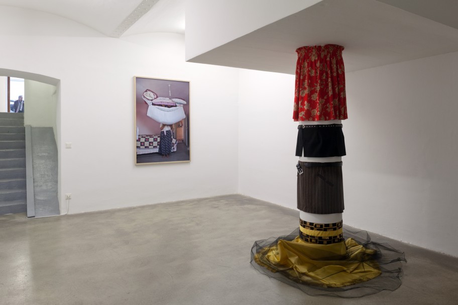 Nilbar Güreş Ausstellungsansicht, Galerie Martin Janda, 2013