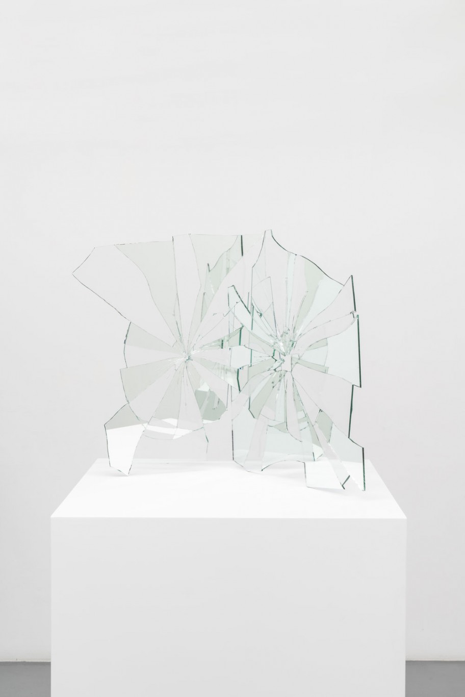 Ariel Schlesinger  Untitled (Broken mirrors), 2019 mirror, glass, glue 59 x 55 x 64 cm 