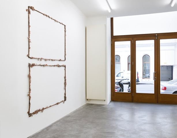 Tania Pérez Córdova  Ausstellungsansicht, Galerie Martin Janda, 2014  Foto: (c) Markus Wörgötter 