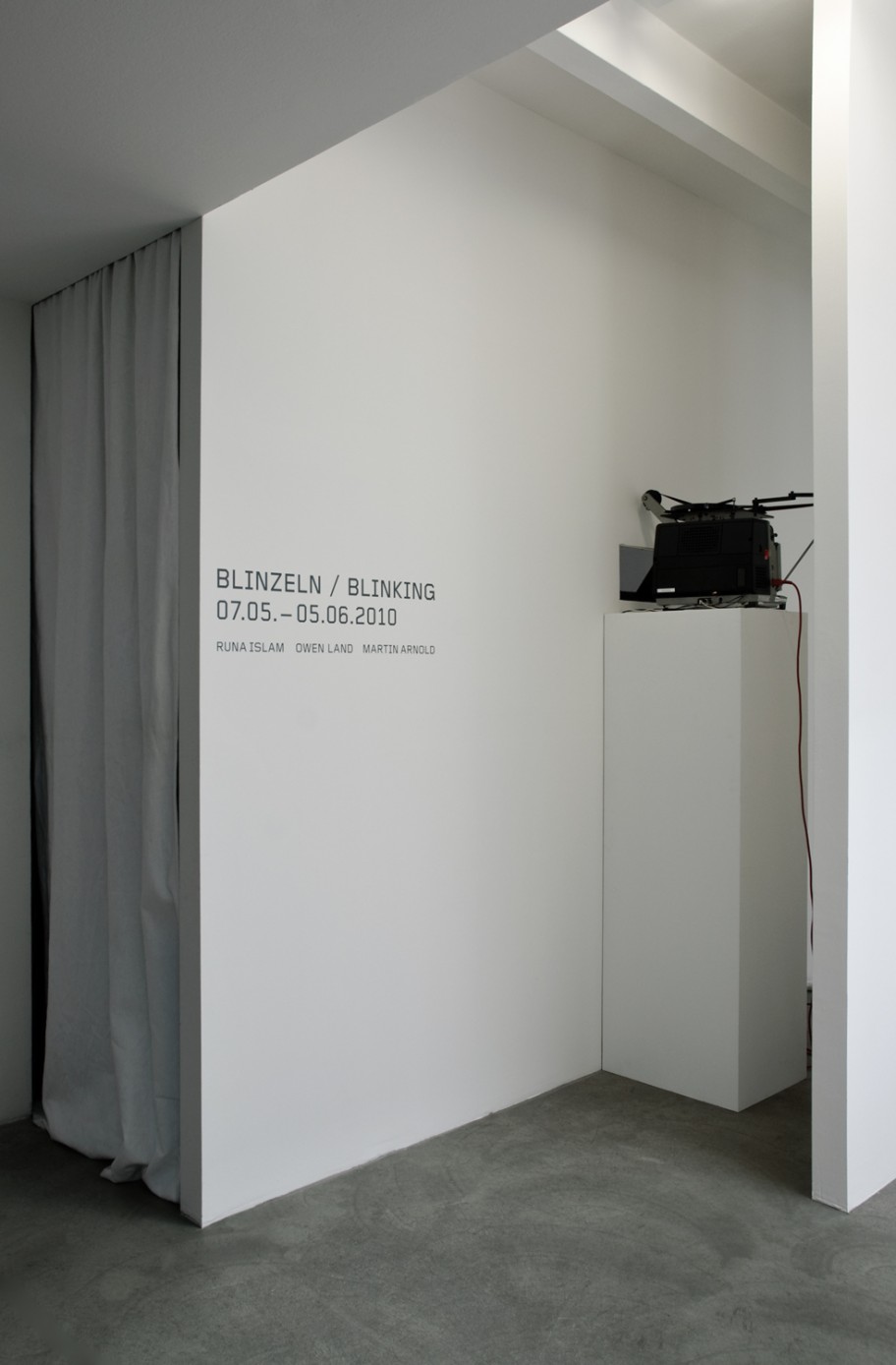 Rapid Eye Movement, 2002 Ausstellungsansicht Galerie Martin Janda, 2010 