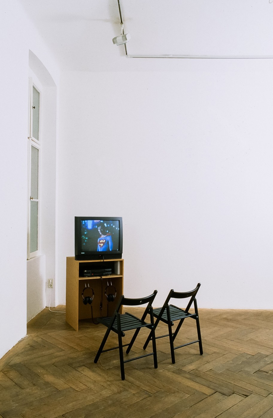 Jun Yang Ausstellungsansicht, Raum Aktueller Kunst, 1999 
