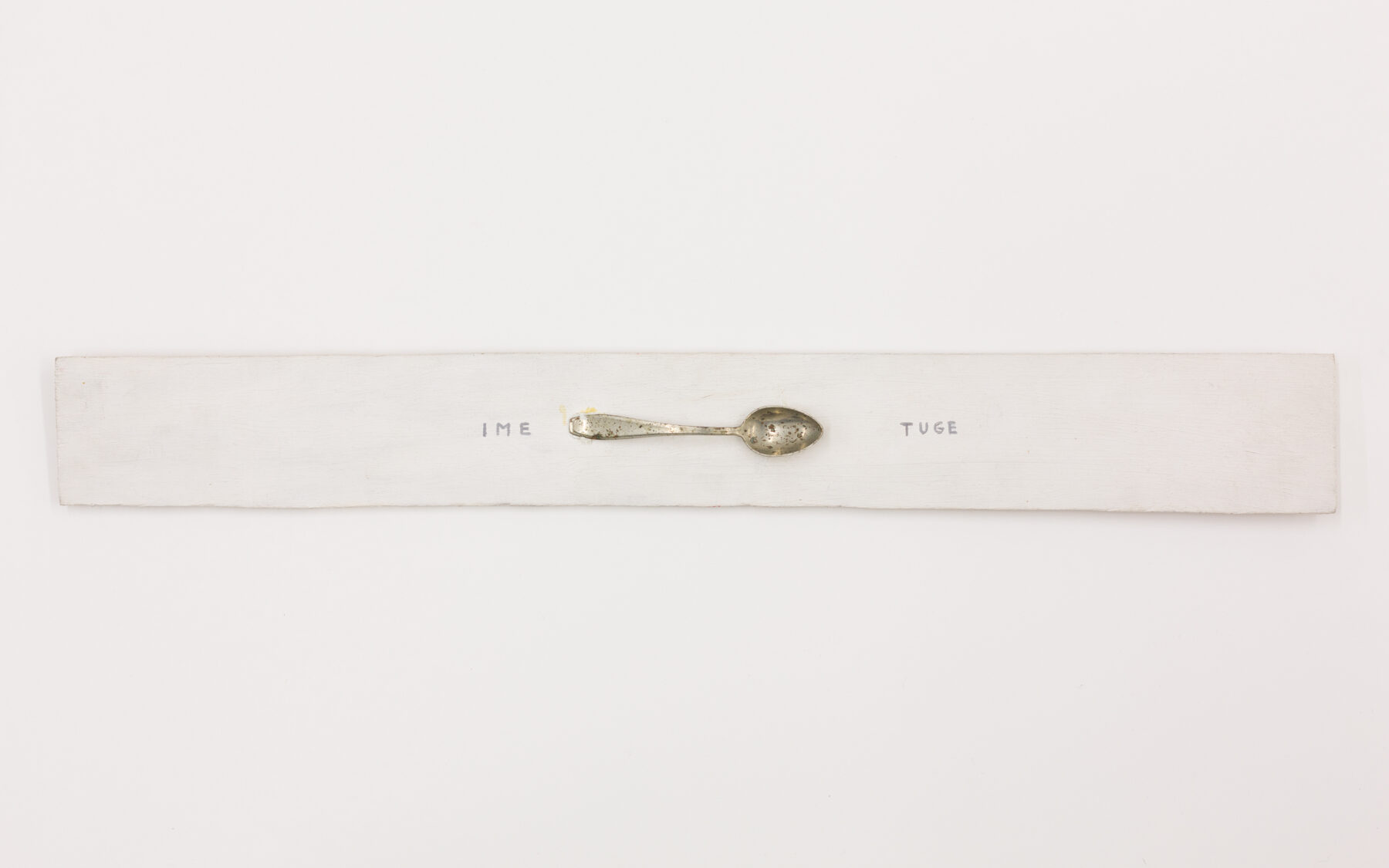 Mladen Stilinović, Ime tuge – zlica / The name of the sorrow – spoon from the series White Works, 1994