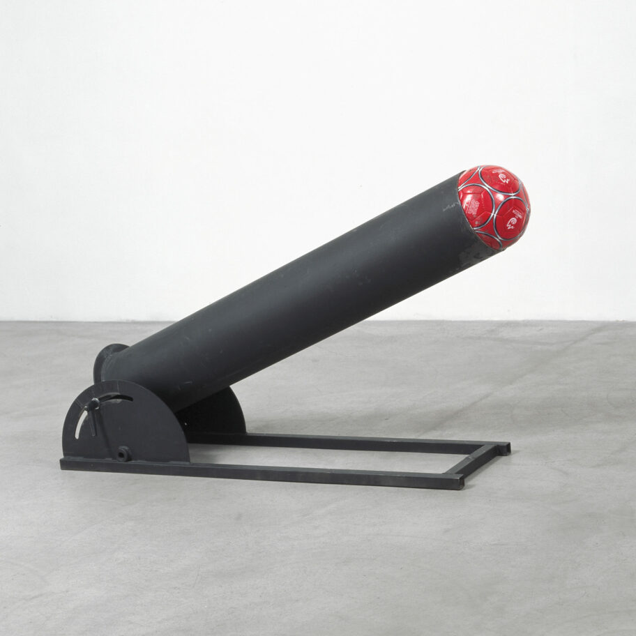 Roman Signer